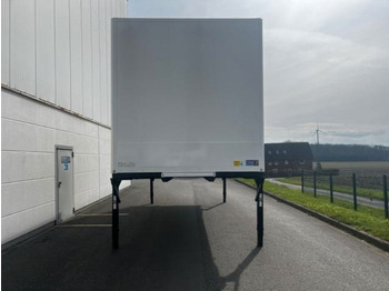 Caja cerrada Krone Heck Alu.- Rolltor: foto 3