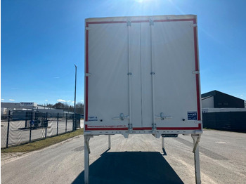 Caja cerrada Krone Wechselbrücke Koffer: foto 4
