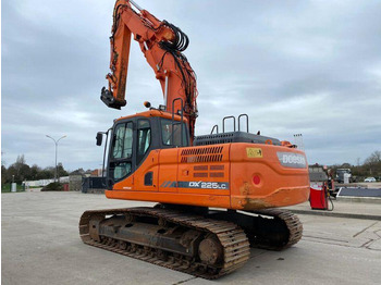 Excavadora de cadenas Doosan DX 225 LC: foto 3