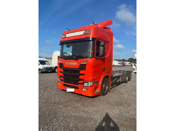 Camión chasis SCANIA R 500