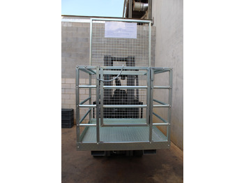 Implemento para Equipo de manutención PLATAFORMA DE TRABAJO: foto 3 Implemento para Equipo de manutención PLATAFORMA DE TRABAJO: foto 3