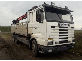 Camión chasis SCANIA 113