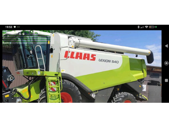 Cosechadora de granos CLAAS Lexion 540