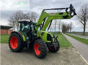 Tractor CLAAS Arion 420
