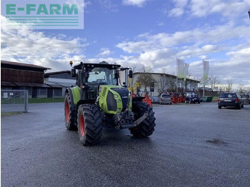 Tractor CLAAS Arion 650