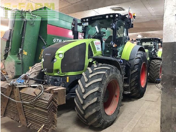 Tractor CLAAS Axion 950