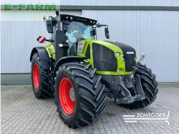 Tractor CLAAS Axion 960