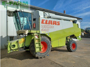 Cosechadora de granos CLAAS Lexion 440