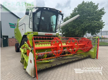 Cosechadora de granos CLAAS Tucano 320