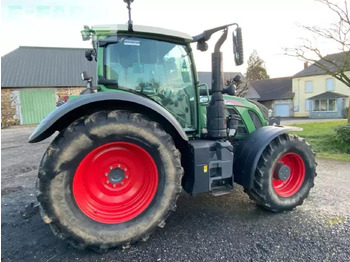 Tractor FENDT 716 Vario