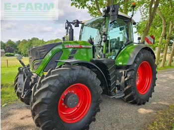 Tractor FENDT 718 Vario