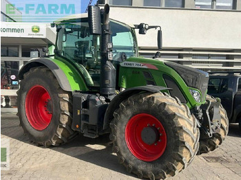 Tractor FENDT 724 Vario