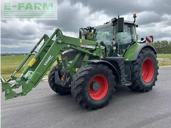 Tractor FENDT 724 Vario