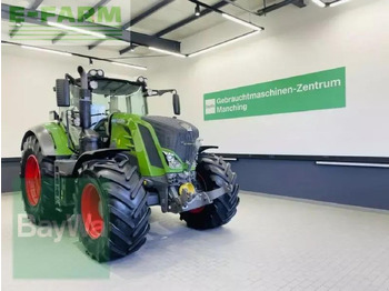 Tractor FENDT 826 Vario