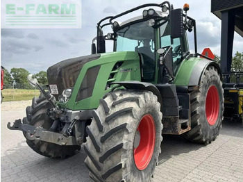 Tractor FENDT 828 Vario