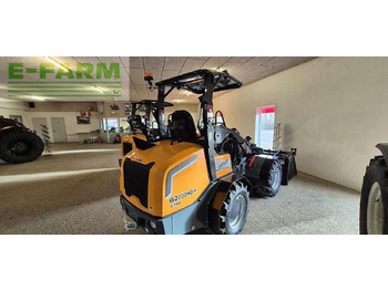 Miniexcavadora Giant g2700 hd: foto 4