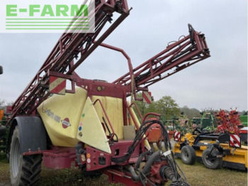 Pulverizador arrastrado Hardi navigator 4000: foto 2