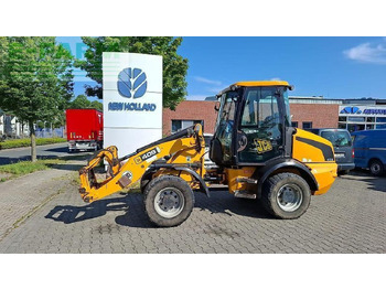 Miniexcavadora JCB 409