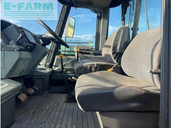 Tractor JCB fastrac 150: foto 3