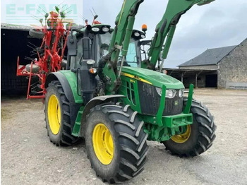 Tractor JOHN DEERE 6110M