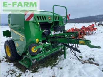 Empacadora de pacas cuadradas John Deere f441m: foto 2