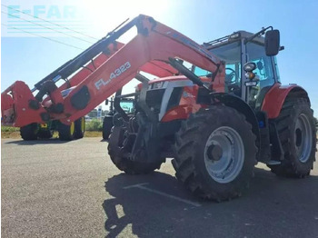 Tractor MASSEY FERGUSON 100 series