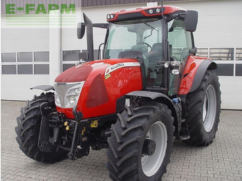Tractor McCORMICK