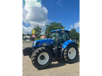 Tractor NEW HOLLAND T6070