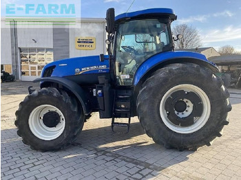 Tractor NEW HOLLAND T7.220