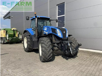 Tractor NEW HOLLAND T8