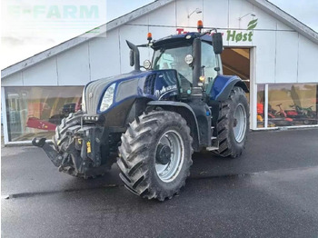 Tractor NEW HOLLAND T8