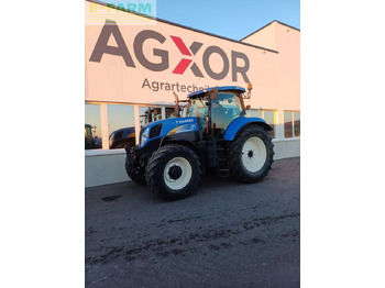 Tractor NEW HOLLAND T6000