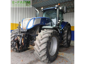 Tractor NEW HOLLAND T8