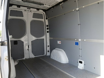Furgón, Furgoneta eléctrica MERCEDES-BENZ eSprinter 312 Kasten FWD,3.924mm Radstand: foto 2