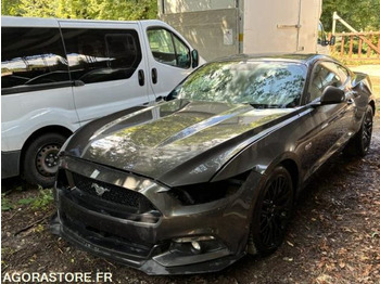 Coche FORD