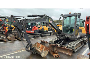 Excavadora VOLVO ECR50D