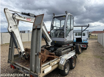 Excavadora Mini pelle Wacker Neuson Modèle 25 03 - 2018 - 2556 heures avec remorque: foto 2