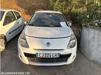 Coche RENAULT