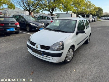 Coche RENAULT