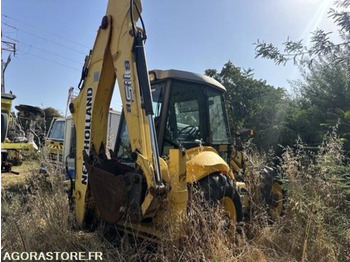 Retroexcavadora NEW HOLLAND