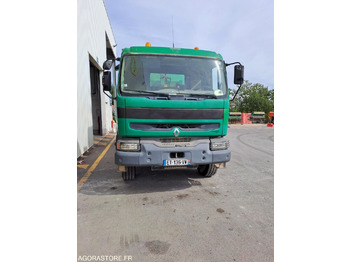 Camión RENAULT Kerax