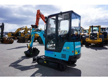 Miniexcavadora AIRMAN