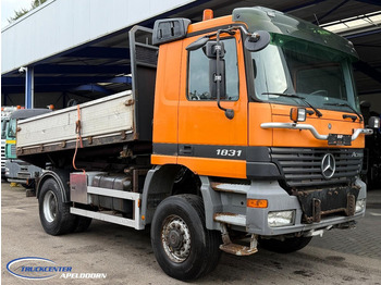 Camión volquete MERCEDES-BENZ Actros 1831