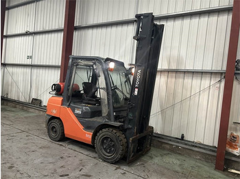 Carretilla elevadora de gas Toyota 02-8FGJF35: foto 4