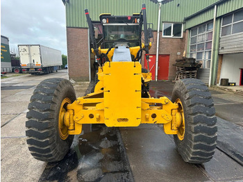 Grader Volvo G 930: foto 5 Grader Volvo G 930: foto 5