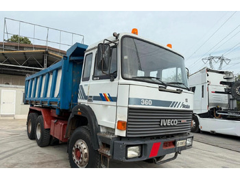 Camión volquete IVECO