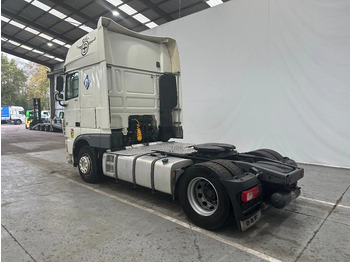 Cabeza tractora DAF XF 106.460 Superspacecab: foto 3