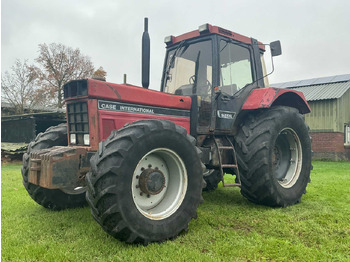 Tractor CASE IH 1455XL