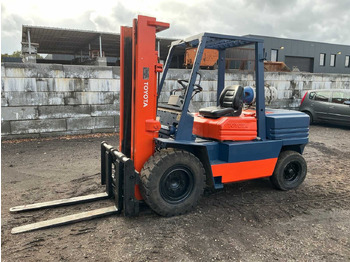 Carretilla elevadora TOYOTA