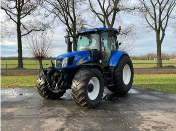 Tractor NEW HOLLAND T6020